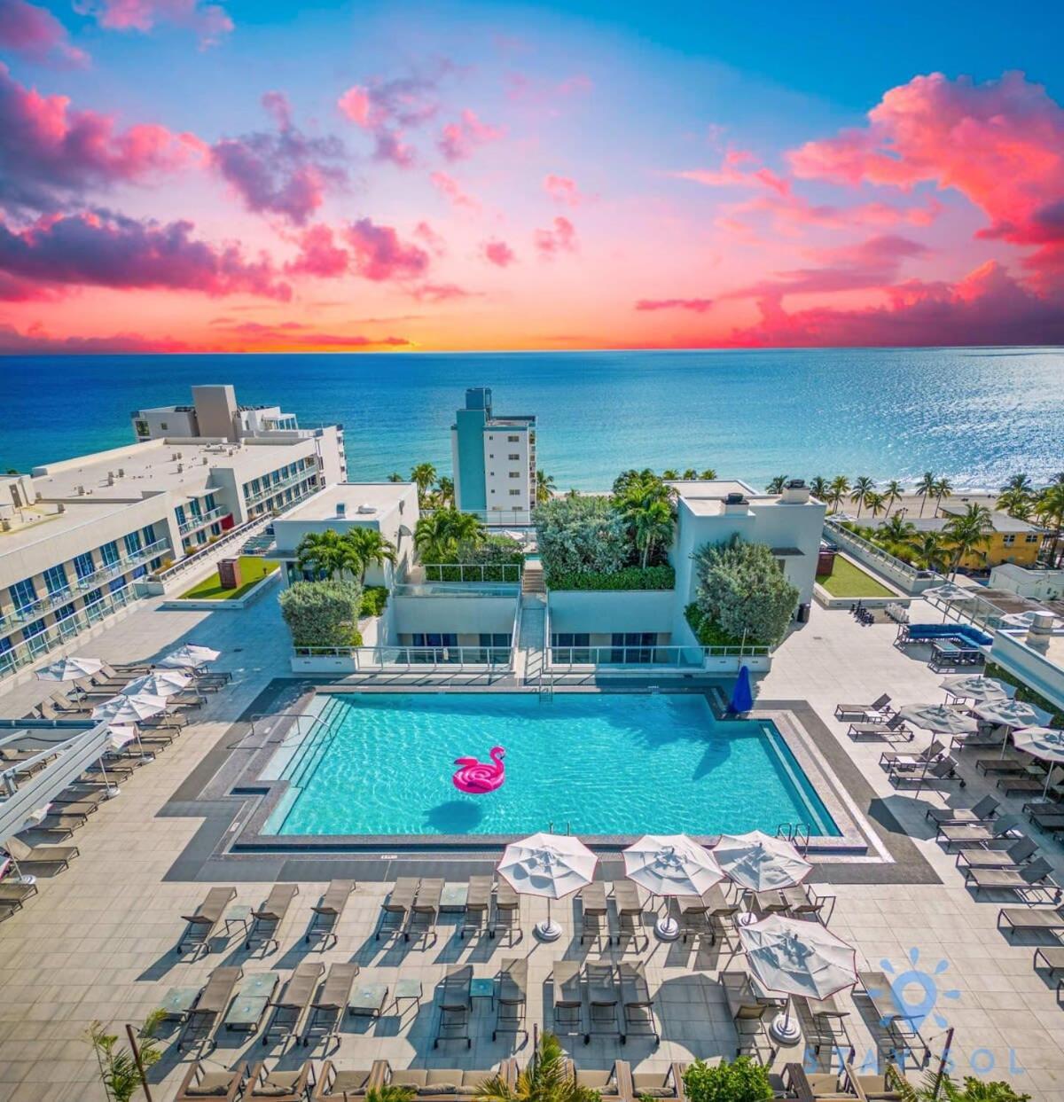 Hébergement de vacances Broad-walk - Pool - Gym & Hot Tub Hollywood